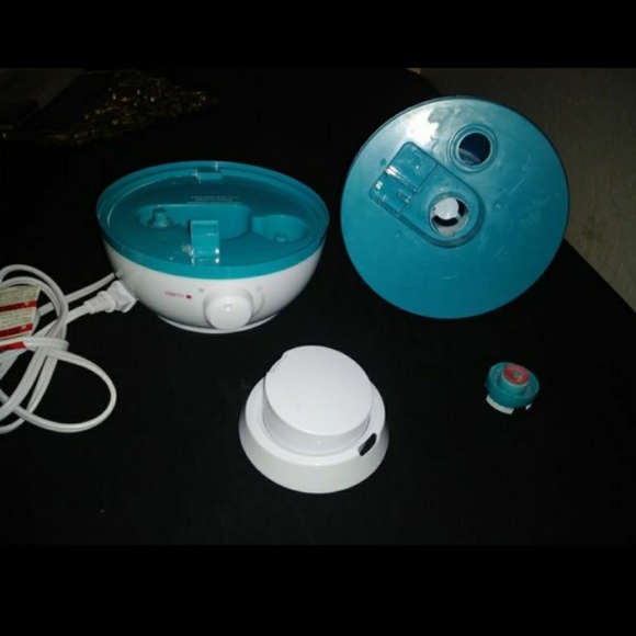 Humidifier - Picture 3 of 4